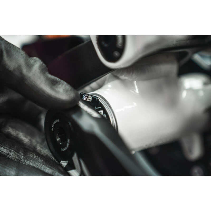 Muc-Off Crank Preload Ring Iridescent 6 Muc-Off Crank Preload Ring Iridescent – Bild 6